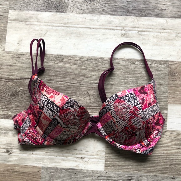 Victoria’s Secret Very Sexy Push Up Bra - Picture 1 of 13